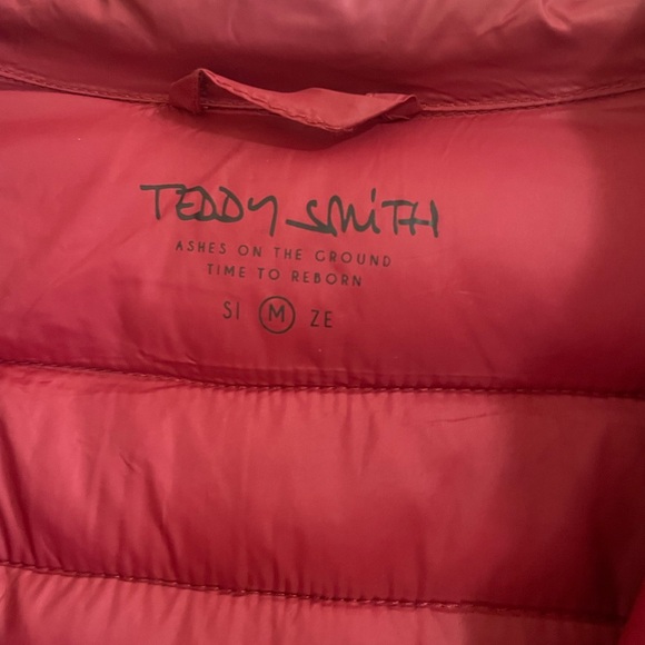 Men's Red Puffer Jacket - Picture 3 of 13